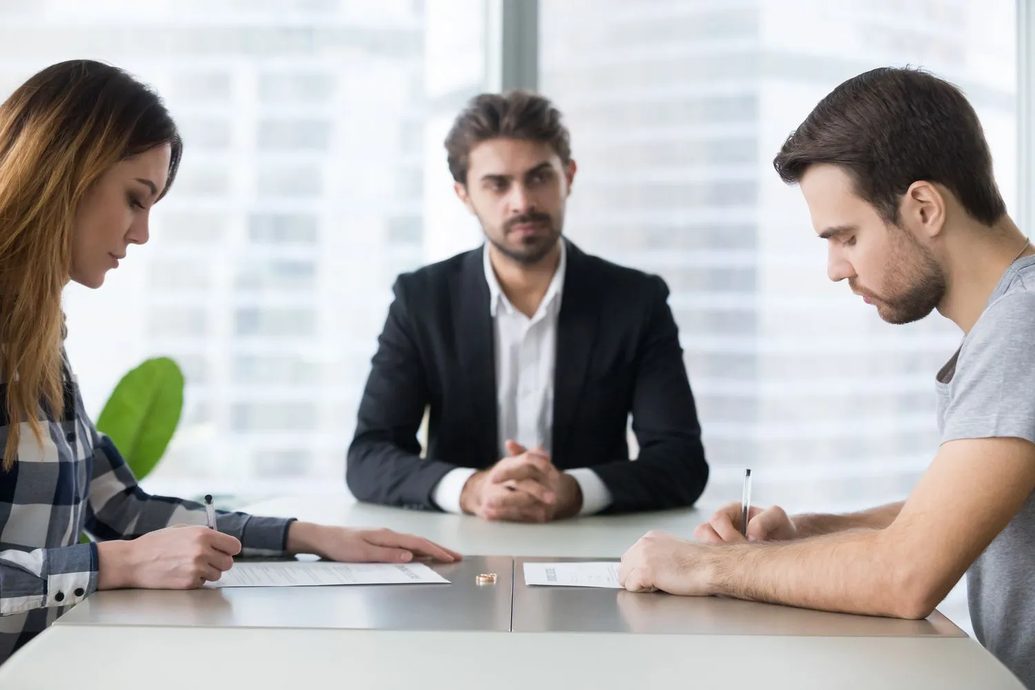 How EH Mediation Guides Couples Toward Fair and Balanced Outcomes Bolton